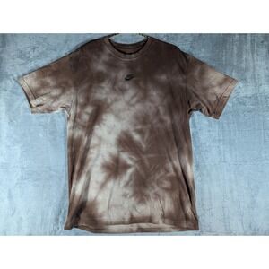 Nike Sportswear Loose Fit Brown Tie Dye Embroidered Swoosh Logo T-Shirt Small